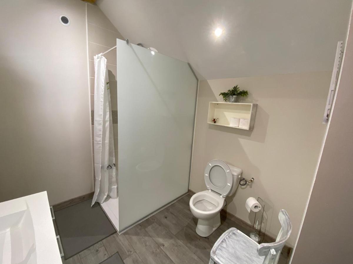 Chambre Privative Chez Toutoune Fontainebrux 外观 照片